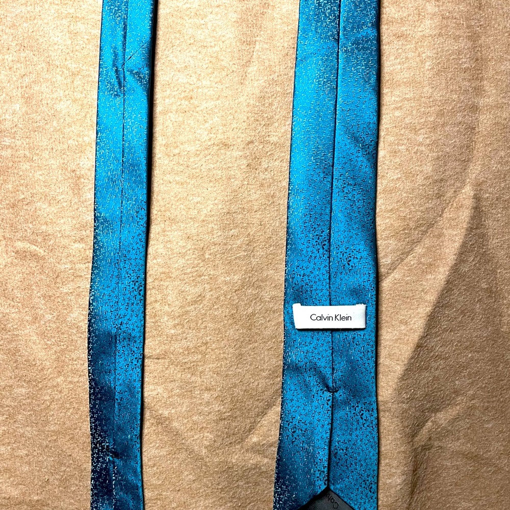 Calvin Klein Men’s Tie